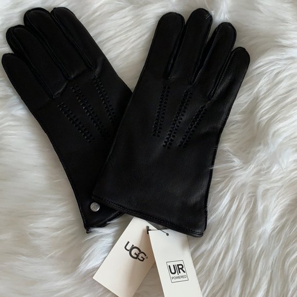 UGG Wrangell Faux Fur Lined Smart Gloves Sz L - Picture 1 of 4